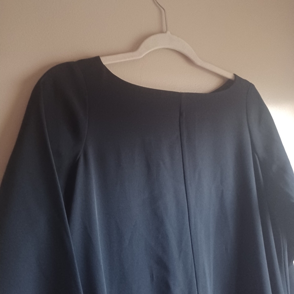 CO essentials DRESS - Picture 13 of 14